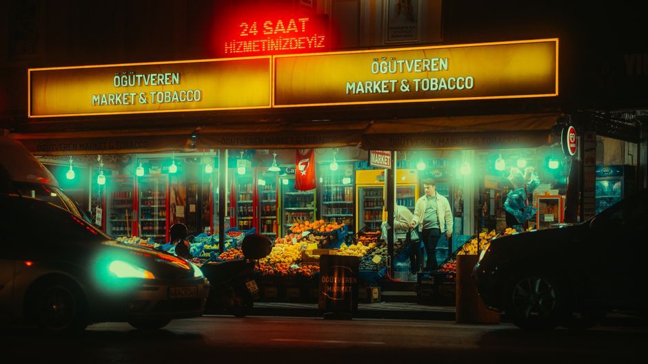 Tobacco Shops, Urban Poverty, and Heart Disease: The Geography of Addiction